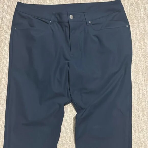 Lululemon Commission Pant Classic 32x32 Inseam Warpstreme True Navy Chinos - Picture 2 of 8